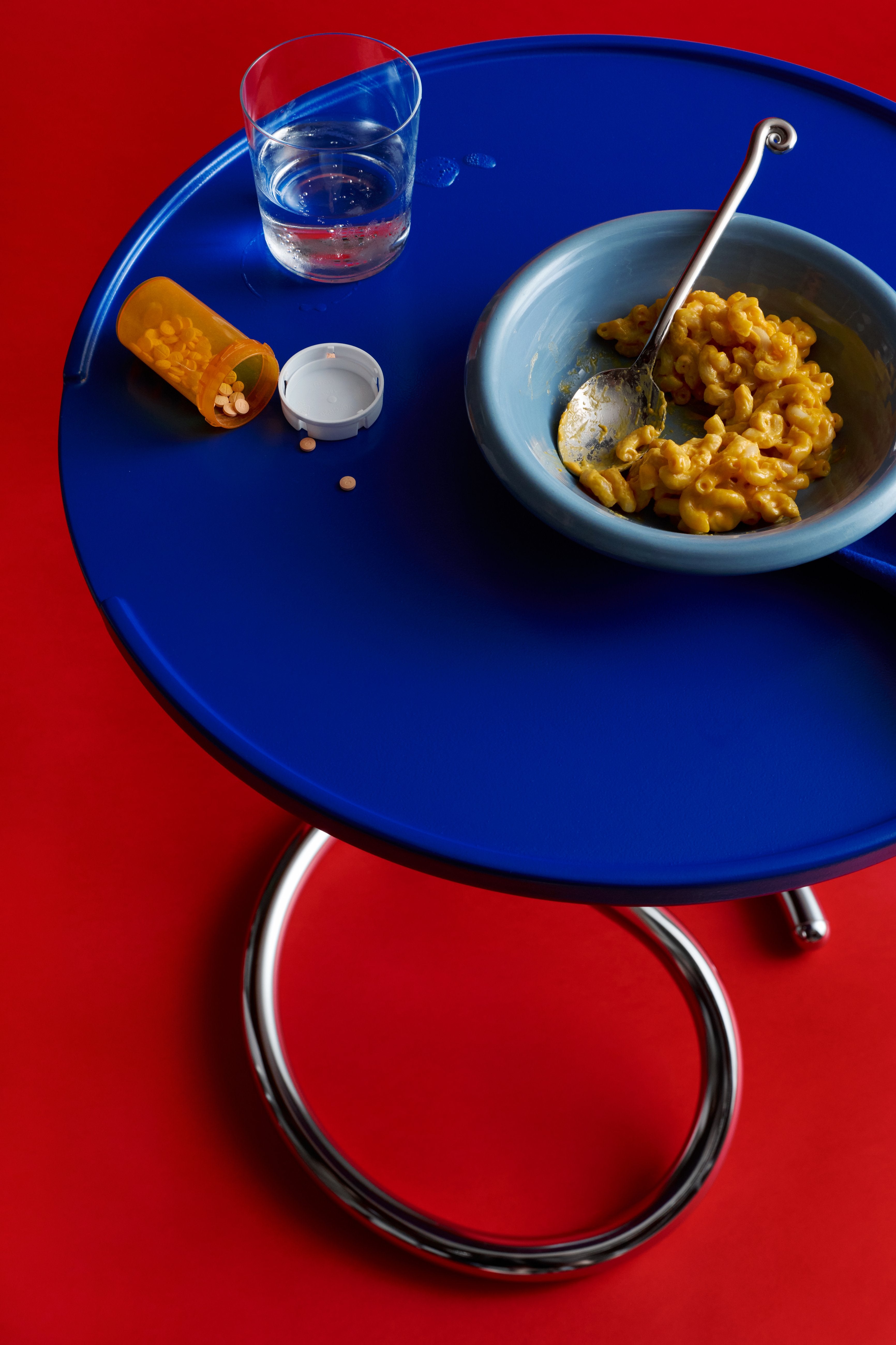 The 5–9 TV Tray Table wall paint off-white