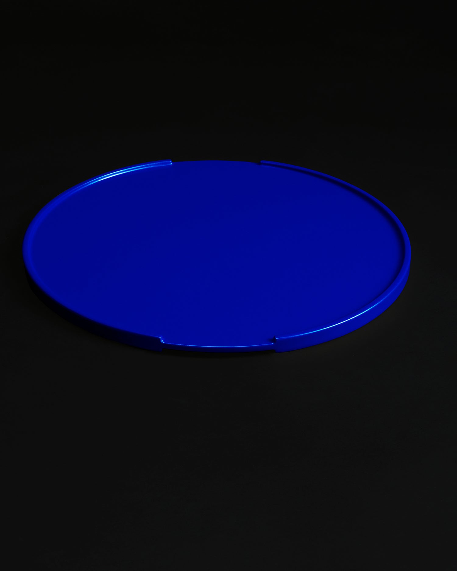 The 5–9 TV Tray Table